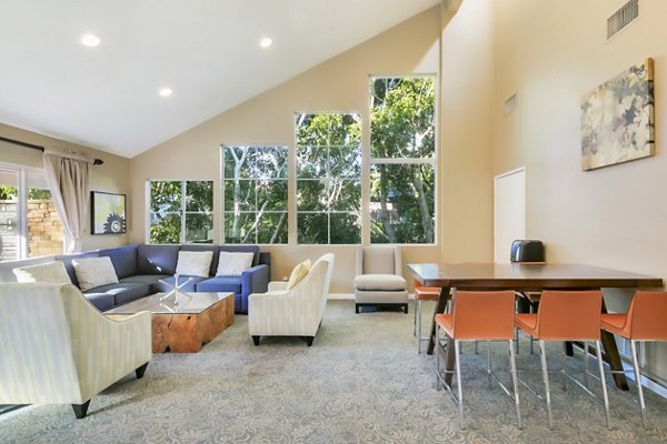 clubhouse at Ascend2300 Apartments 