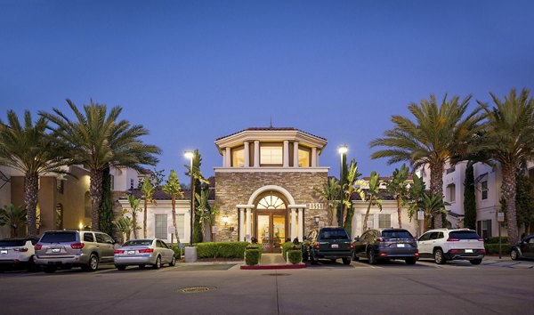 Rosina Vista Apartments: Elegant luxury apartments nestled in the heart of serene landscapes