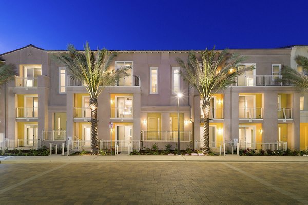 Salerno Apartments: Luxury modern of apartment building in prime location