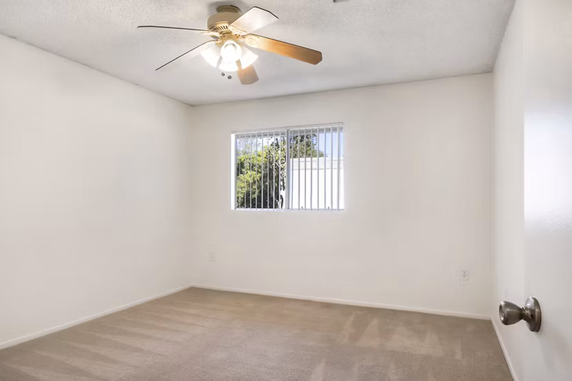 Cozy bedroom with modern decor at Softwind Point Apartments offering luxury living