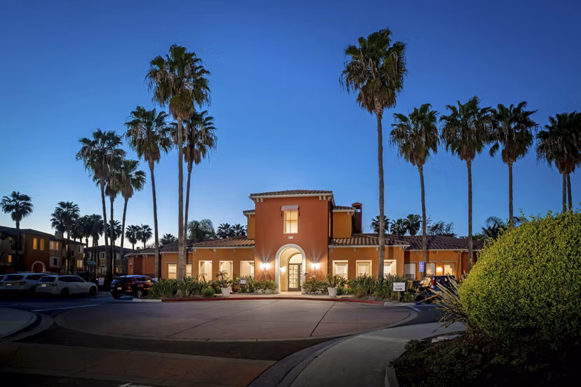Missions at Sunbow: Elegant view of luxury apartments in Chula Vista