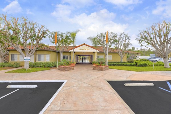 Sunbow Villas: Elegant outdoor space at luxury apartments in Chula Vista