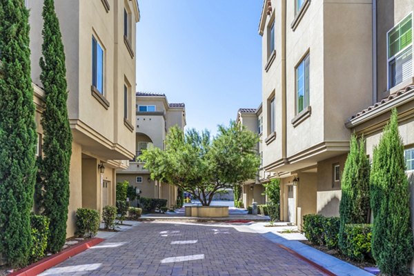 Tavera Apartments: Elegant view of luxury apartments in sunny San Diego