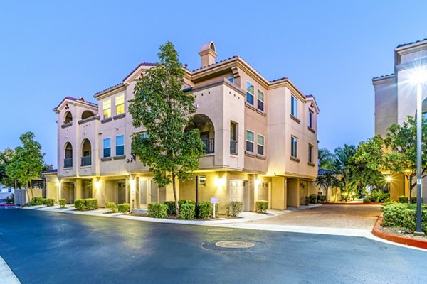 Tavera Apartments: Elegant shot of luxury apartments in prime urban location
