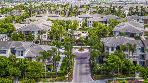Terra Vista Apartments: Contemporary of luxury apartments in a vibrant neighborhood
