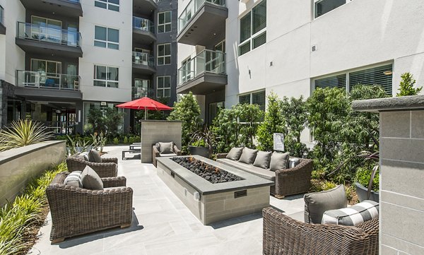 fire pit at Vora Mission Valley West Apartments