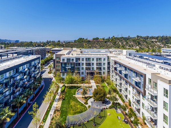 building/exterior at Vora Mission Valley East Apartments