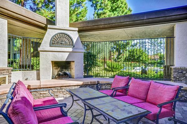 fire pit at Shadowridge Woodbend Apartments