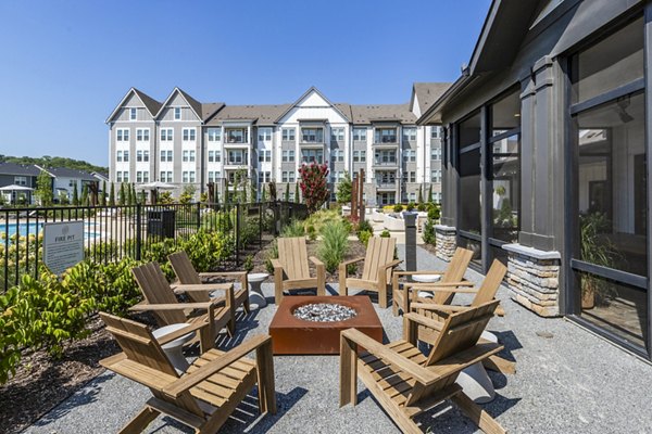fire pit/patio at NOVEL Harpeth Heights by Crescent Communities Apartments