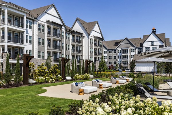 patio at NOVEL Harpeth Heights by Crescent Communities Apartments