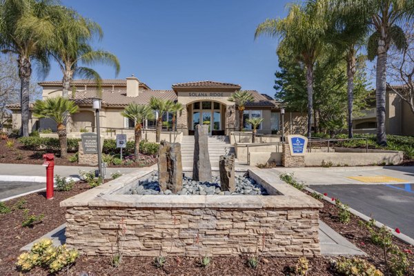 Solana Ridge Apartments: Luxury view of modern apartments in vibrant city area