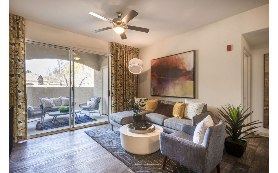 Cozy living room with stylish furnishings at Solana Ridge Apartments, perfect for comfort and luxury living