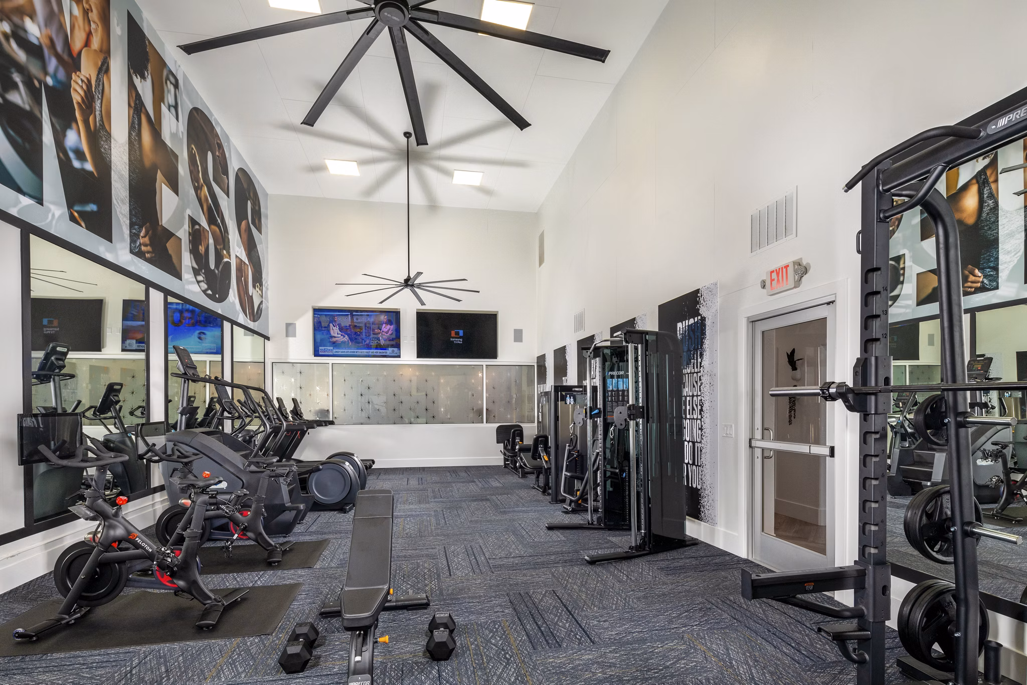 State-of-the-art fitness center with modern equipment at Tuscany Ridge Apartments