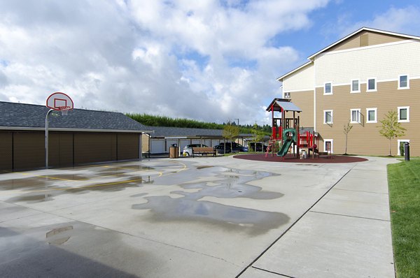 Sport court offering basketball and tennis at Britton Place Apartments