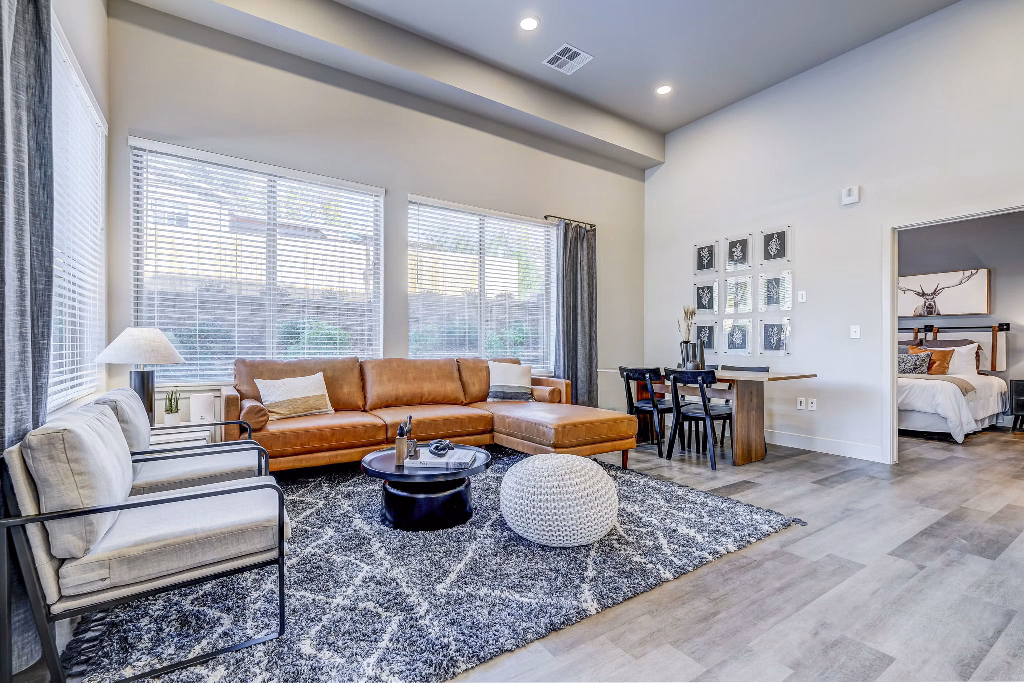 The Plaza at Pikes Peak: Modern living room with stylish decor and mountain views