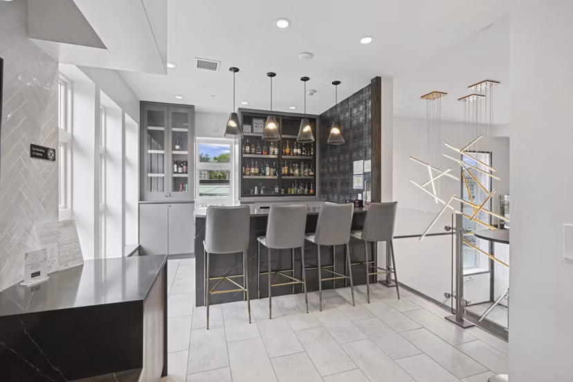 clubhouse at The Park at Woodbridge Station Apartments