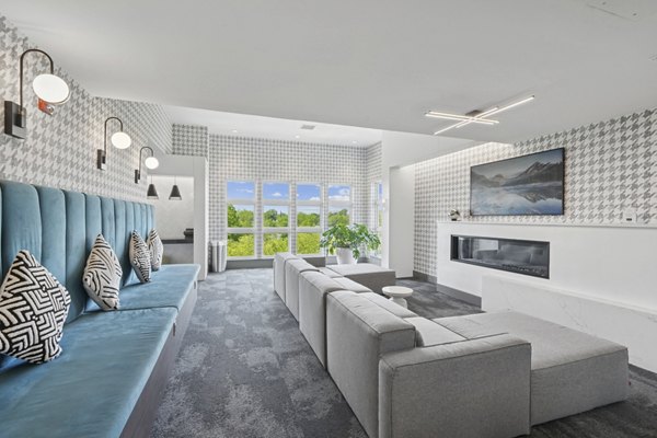 clubhouse at The Park at Woodbridge Station Apartments