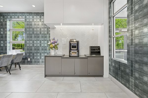 clubhouse at The Park at Woodbridge Station Apartments