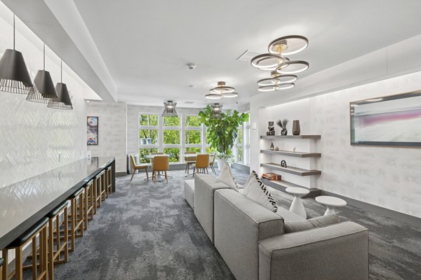 clubhouse at The Park at Woodbridge Station Apartments