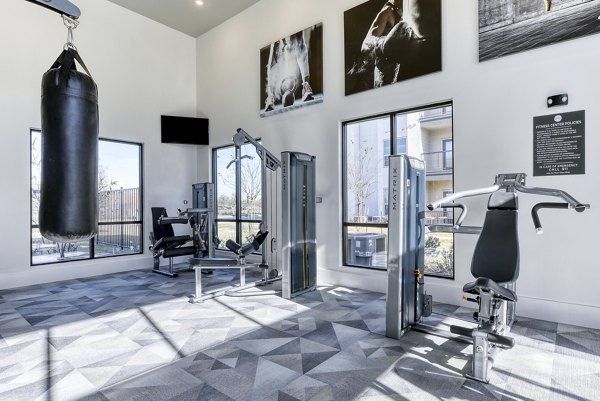 fitness center at Moderno Apartments