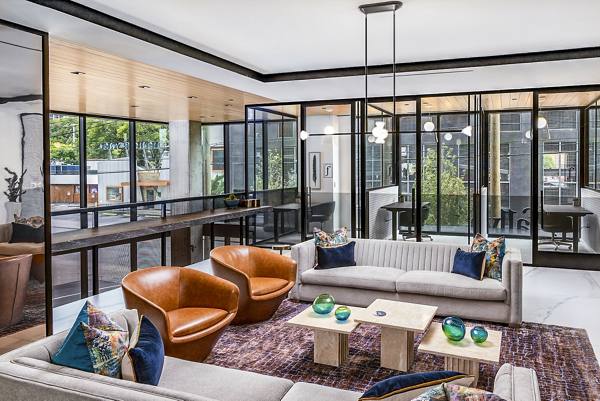 clubhouse at Fallyn Apartments