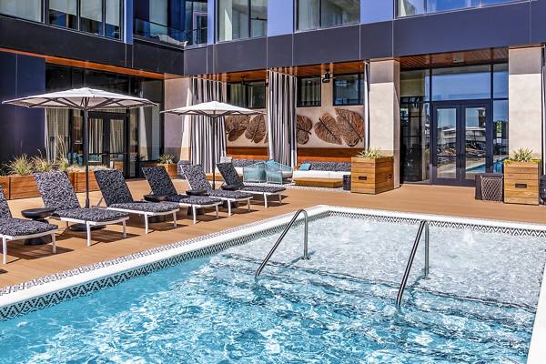 pool at Fallyn Apartments