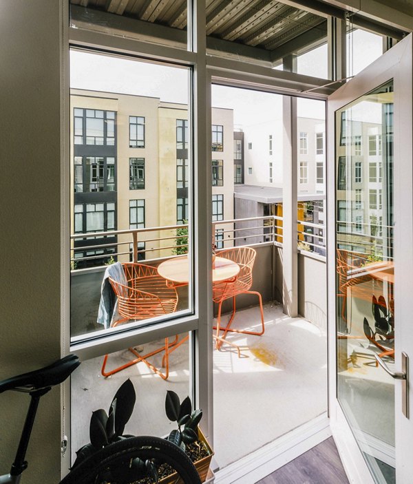 patio/balcony at Aquatic I Apartments