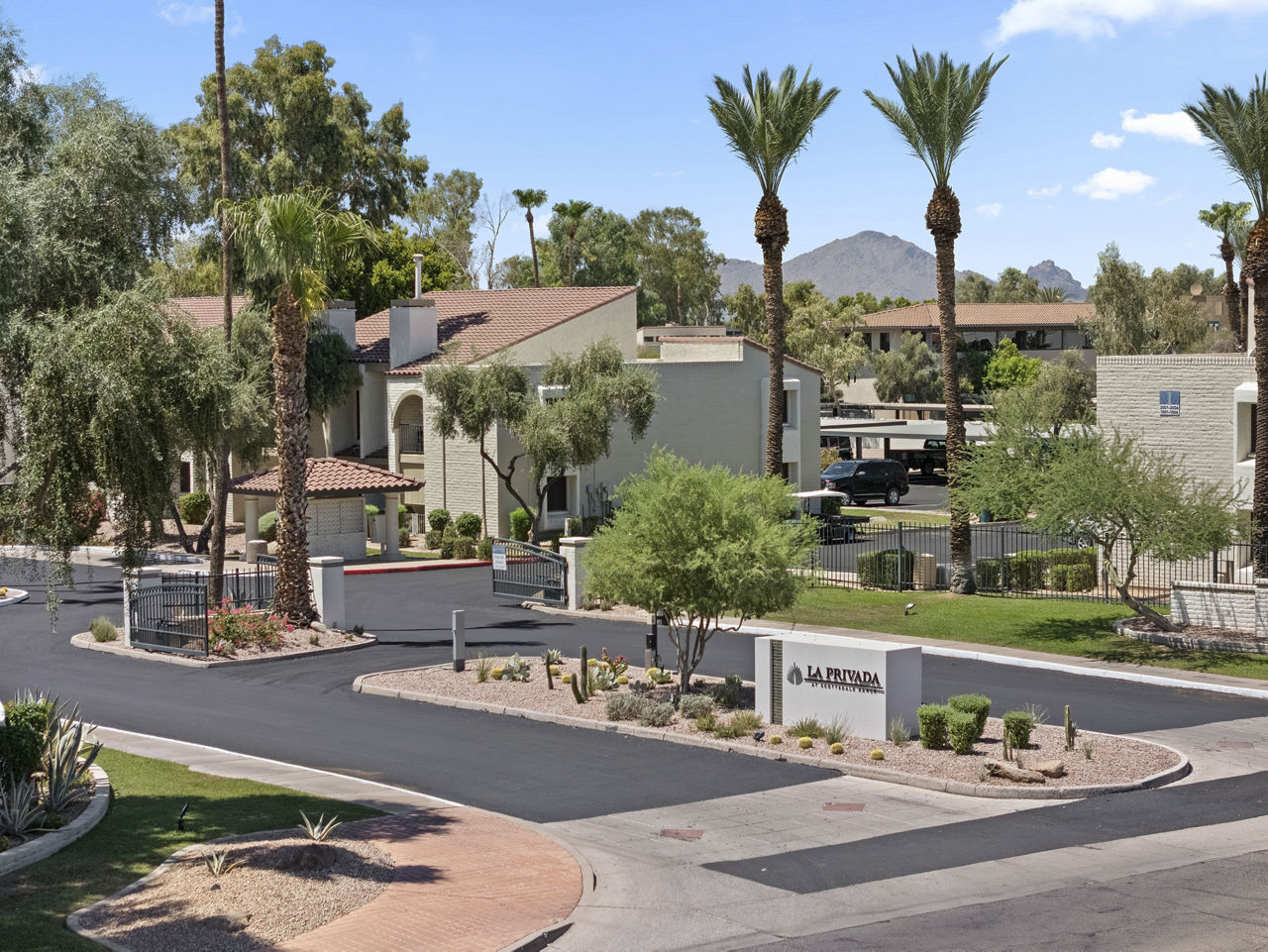 La Privada Scottsdale Az 2 of 12