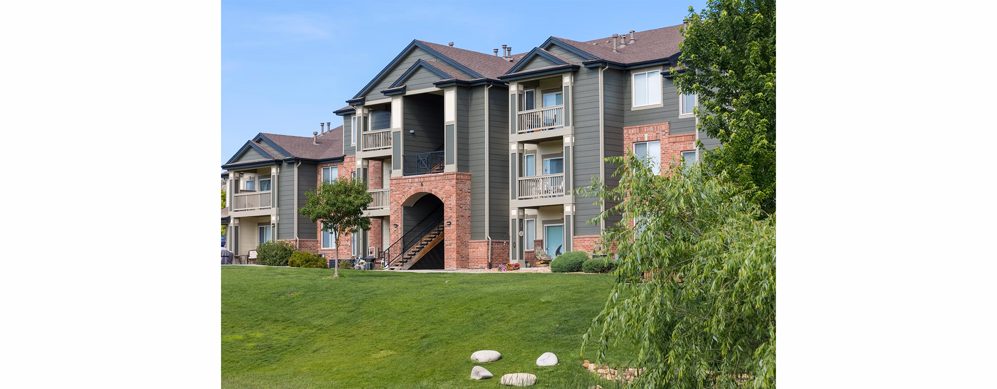 exterior at Highline at Cherry Creek Apartments