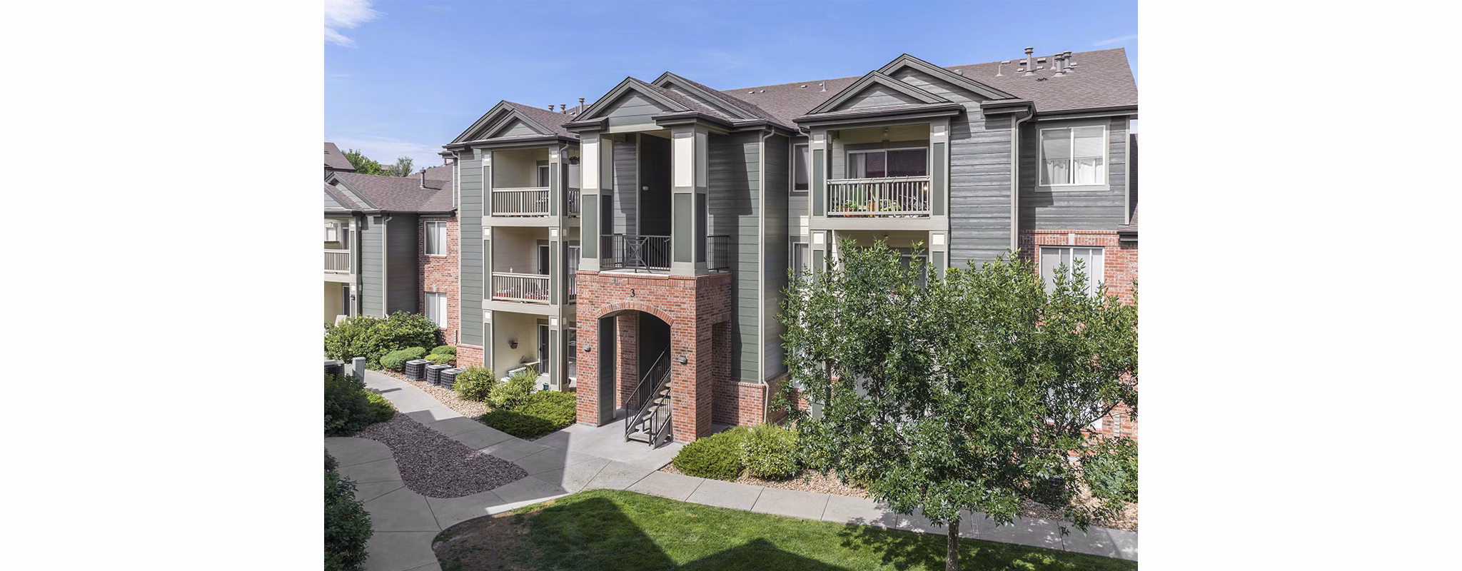 exterior at Highline at Cherry Creek Apartments
