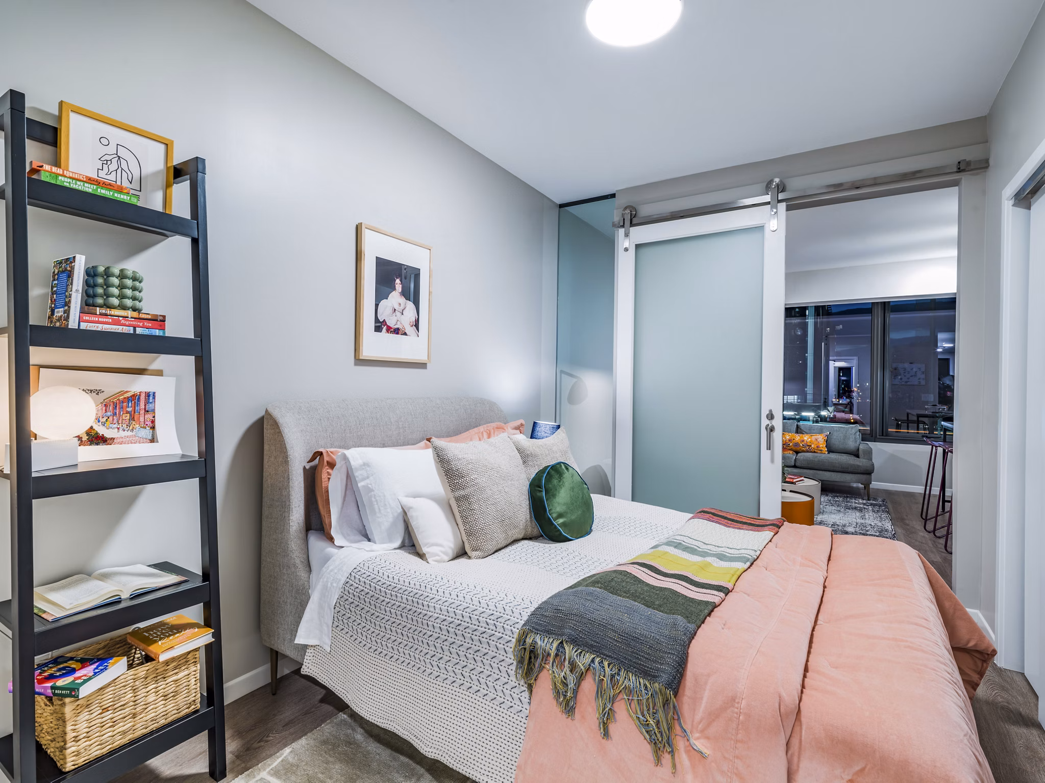 Cozy bedroom with elegant decor at Market House Apartments