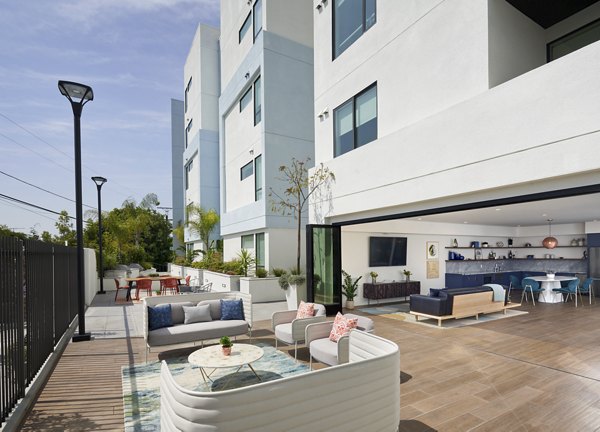 Inviting courtyard with landscaped gardens at Eastway Apartments, a luxury Greystar community