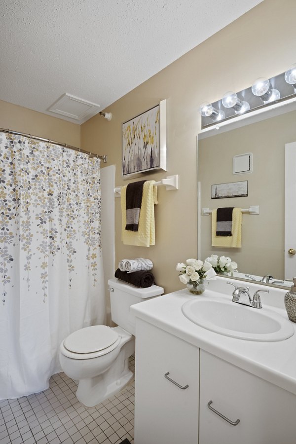bathroom at Avana Minnetonka Apartments