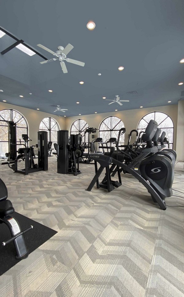 fitness center at Avana Minnetonka Apartments