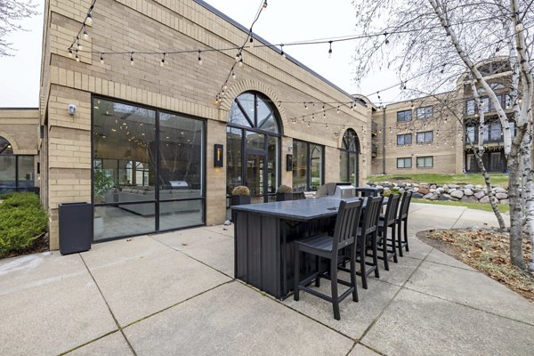 grill area at Avana Minnetonka Apartments 