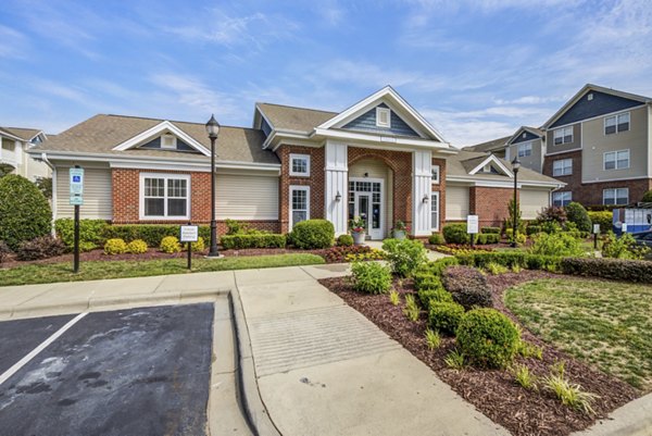 Avant at Steele Creek: Modern luxury apartment building in Charlotte