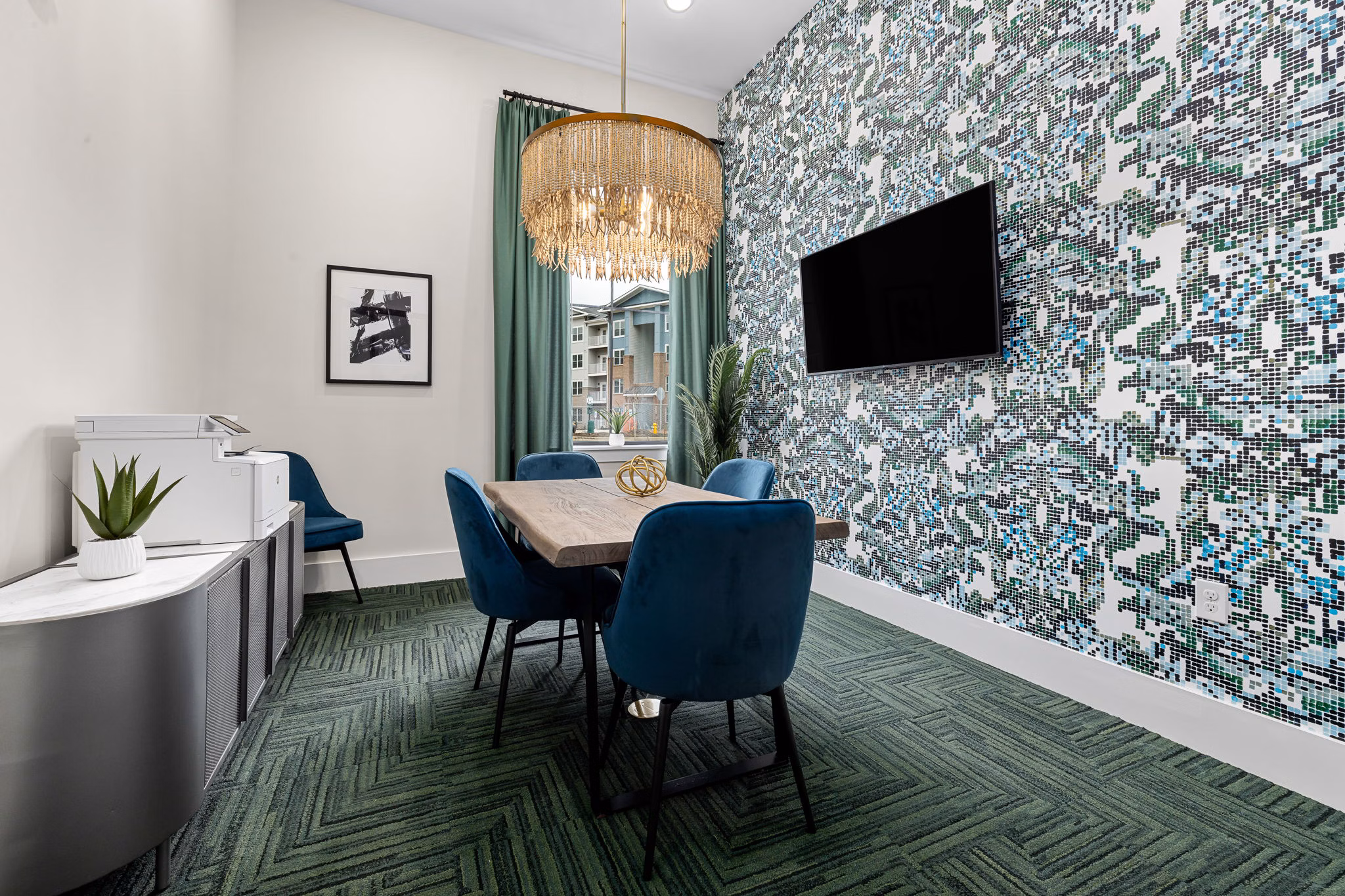 Modern meeting facility with advanced tech at Encore at Heritage Apartments, ideal for collaborations and events