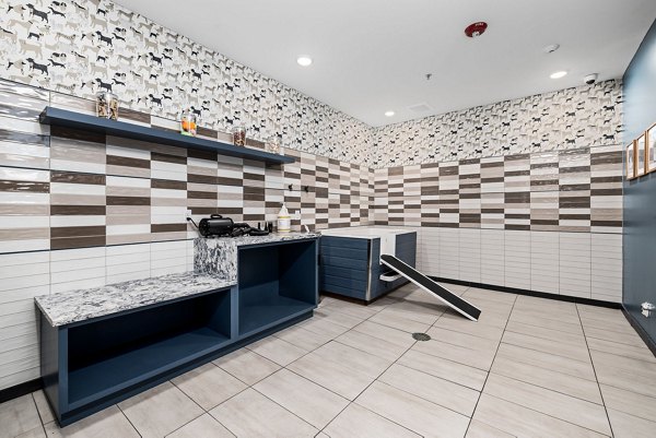 Encore at Heritage: Convenient dog wash station at luxury apartments for pet owners