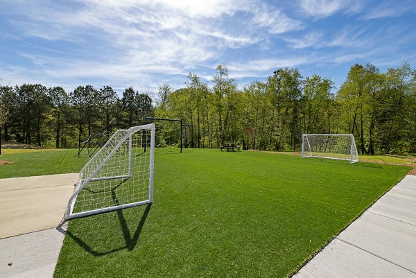 Sport court for basketball and tennis at Encore at Heritage Apartments