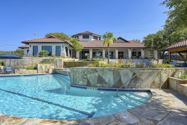 Sparkling pool at Sendero Ridge Apartments offering leisure and relaxation in a luxurious setting