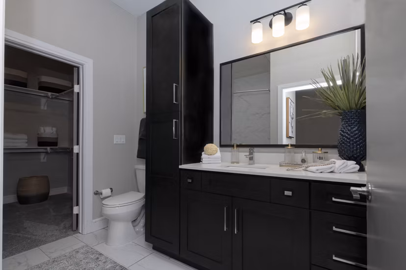 Modern bathroom with sleek fixtures at Canal 1535 Apartments, offering luxury living in a vibrant community