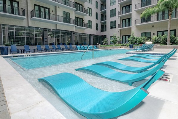 pool at Canal 1535 Apartments