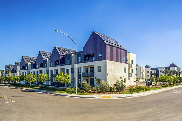 building/exterior at Silo Apartments