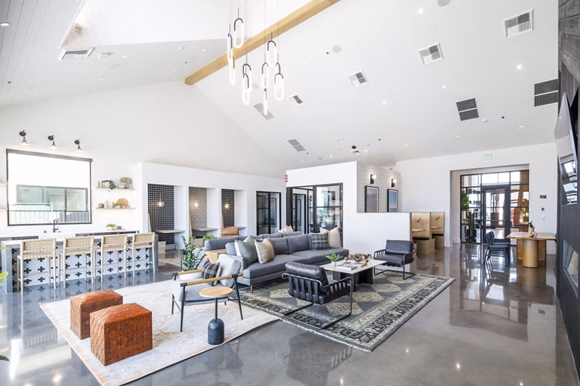 Stylish clubhouse lobby with modern decor at Silo Apartments