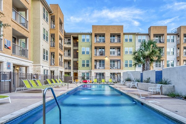 Resort-style outdoor pool at Ventura Ridge Apartments, perfect for relaxation and recreation amid scenic surroundings