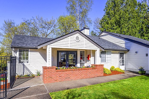 Capitol Heights Apartments: Clubhouse and leasing office with modern design and stylish decor