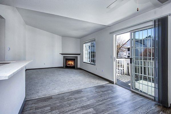 Dining room featuring modern decor and elegant table setting in Capitol Heights Apartments