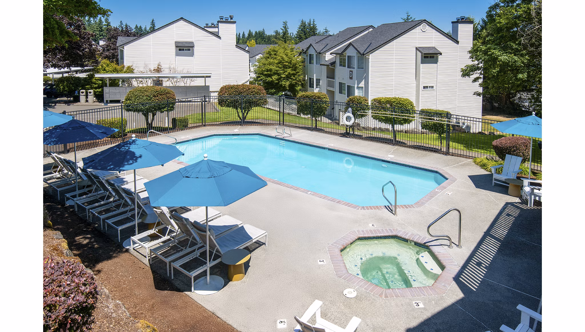 Property images of Overlander