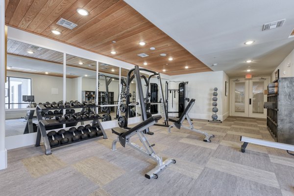fitness center at Durrington Ridge Apartments