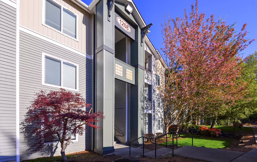 The Dakota Apartments: Elegant of luxury apartments in urban setting